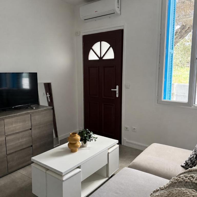 Charmant 2 pièces avec terrasses - Appartement 1 Chambre - 8