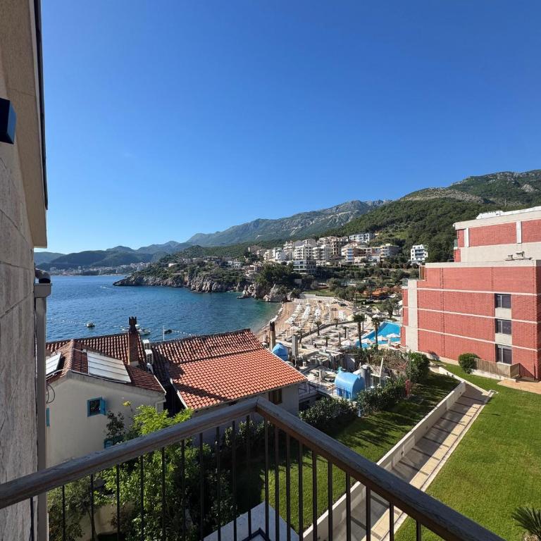 Seafront Apartments Przno - Penthaus Apartman - 29
