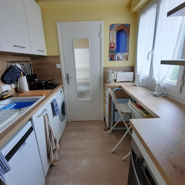 42m overlooking the pine forest and near the sea - Apartamento - 11