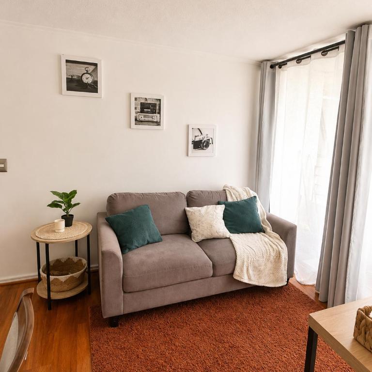 departamento cómodo, central con estacionamiento - Apartamento de 3 dormitorios - 1