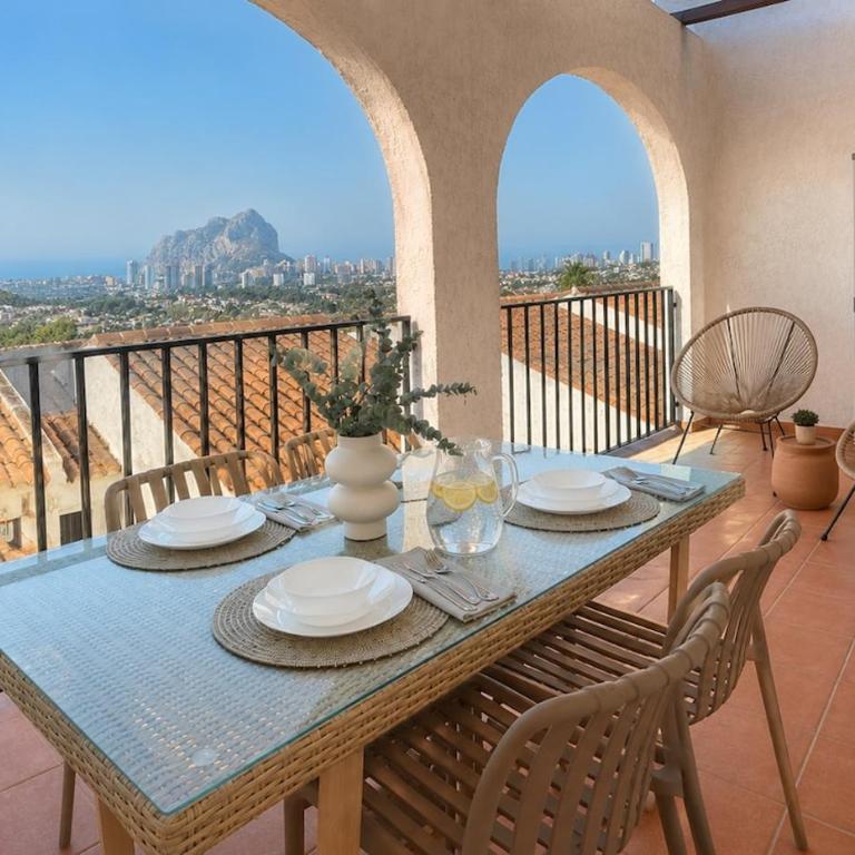 Apartamento residencial con vistas al mar en Calpe - Room #1661020301 - 1