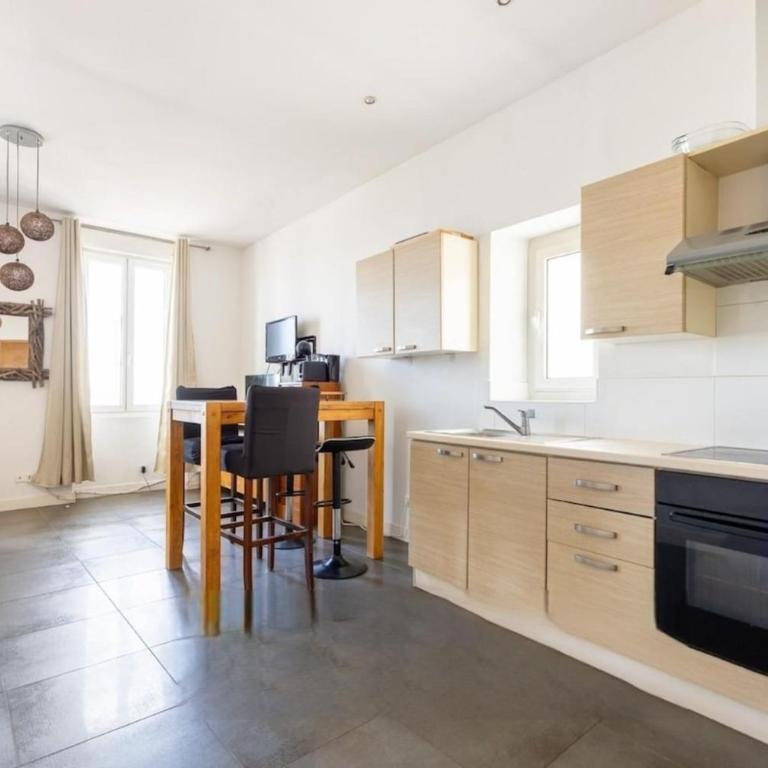 T2 moderne vue mer - Plage à 30m - Montredon - Appartement - 5