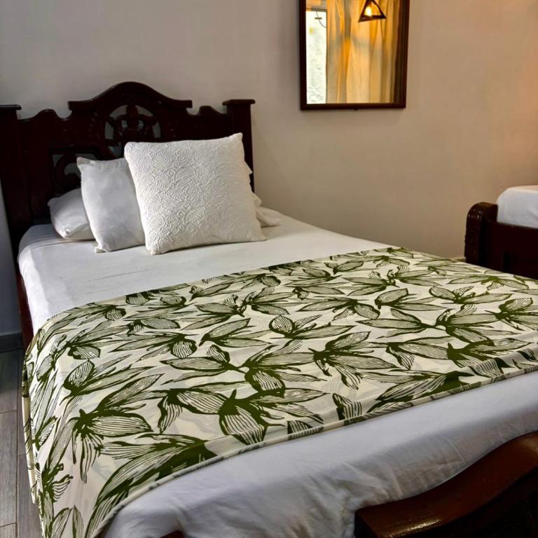 Casa Centro Histórico Hotel Cartagena - Standard Triple Room - 2