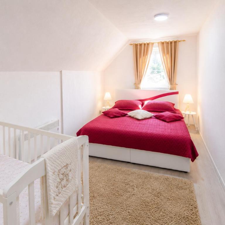 Planinska Oaza - Two-Bedroom Apartment - 4