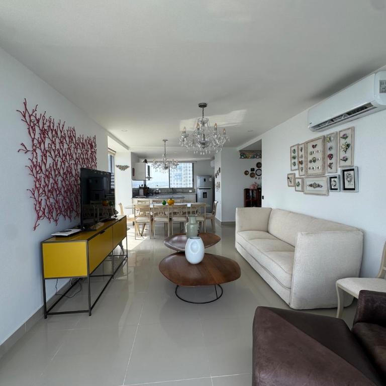 Bocagrande Terrakota Stays Luxury Oceanfront - Two-Bedroom Apartment - 2