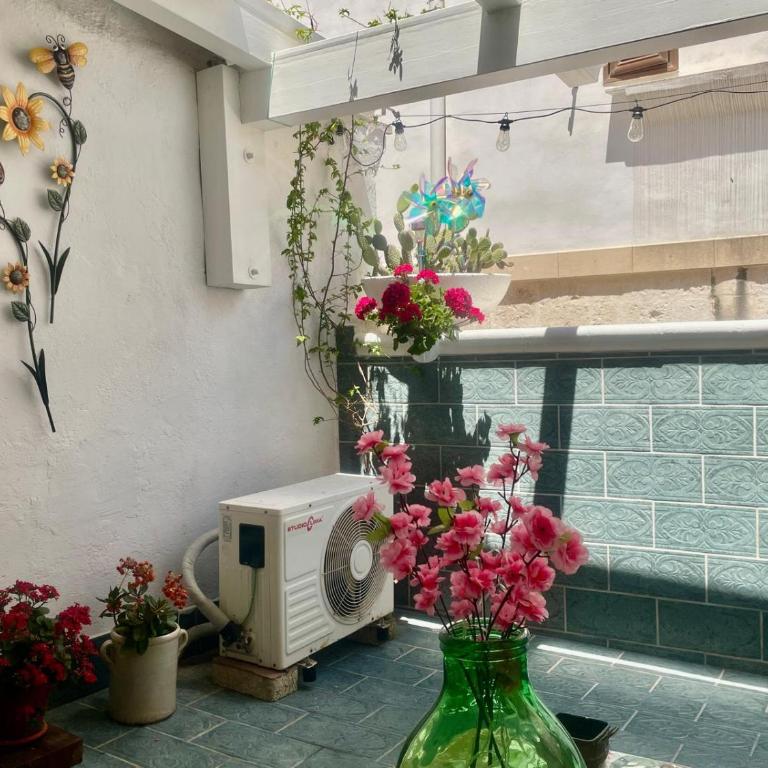 DIMORA NEL VICO- Vico San Martino- Centro Storico - Apartment - 70