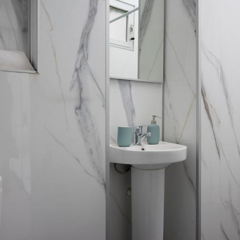 Apartamento centrico en Lavapies Madrid - Room #1661038701 - 3