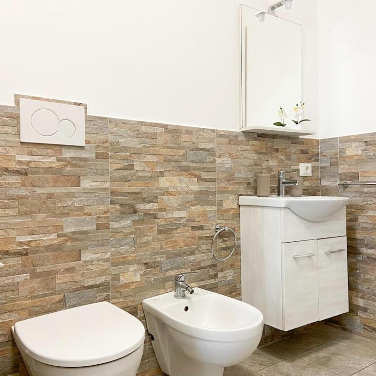 Simply Sorrento Holiday Home - Two-Bedroom Apartment - 35
