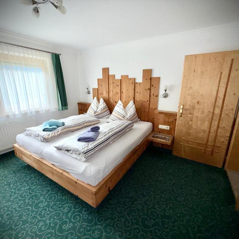 Ferienwohnung Geisslein - Three-Bedroom Apartment - 9