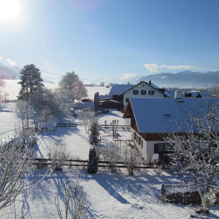 Ferienwohnung Sandra Wetzel - Apartment mit Blick auf die Berge - 27