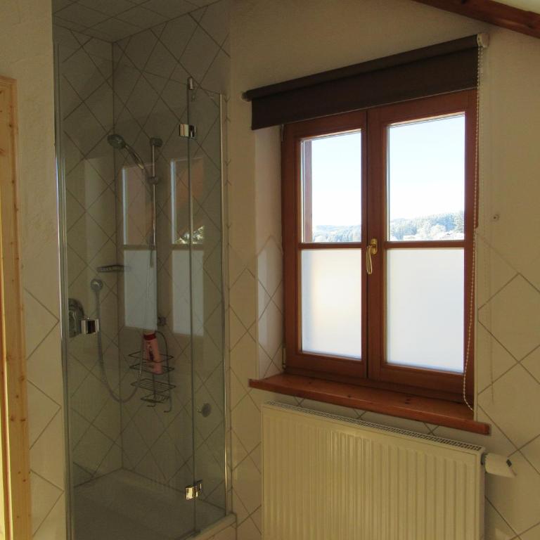 Ferienwohnung Sandra Wetzel - Apartment mit Blick auf die Berge - 20