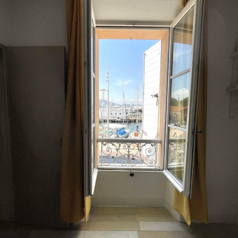 Appartement sur le Port - Appartement 2 Chambres - 9