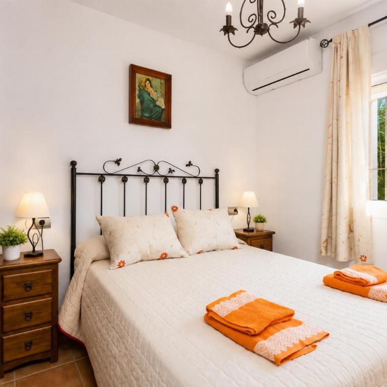 Villa Ana y Garcia - Villa - 12