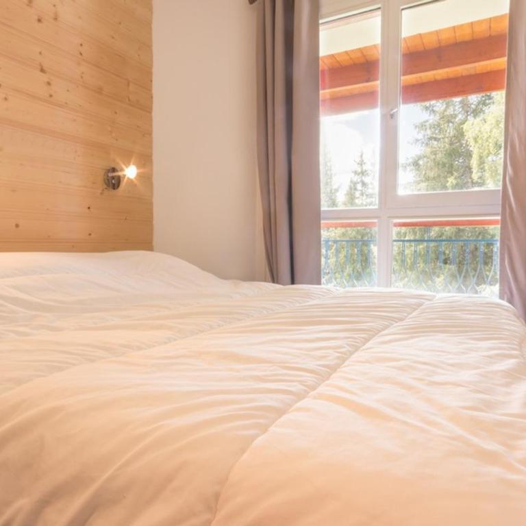 Appartement spacieux 4 pièces au centre station avec balcon pour 8 personnes - FR-1-346-400 - Appartement - 17