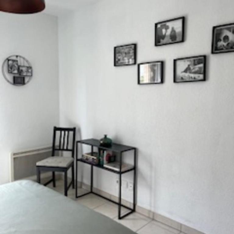 Charming apartment with 2 balconies - Apartment - 7