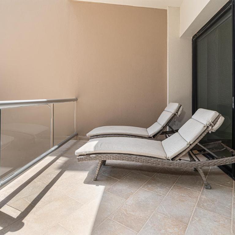 Stunning 3BR 3BA Cortez 601 at Las Palomas - Vacation Home - 11