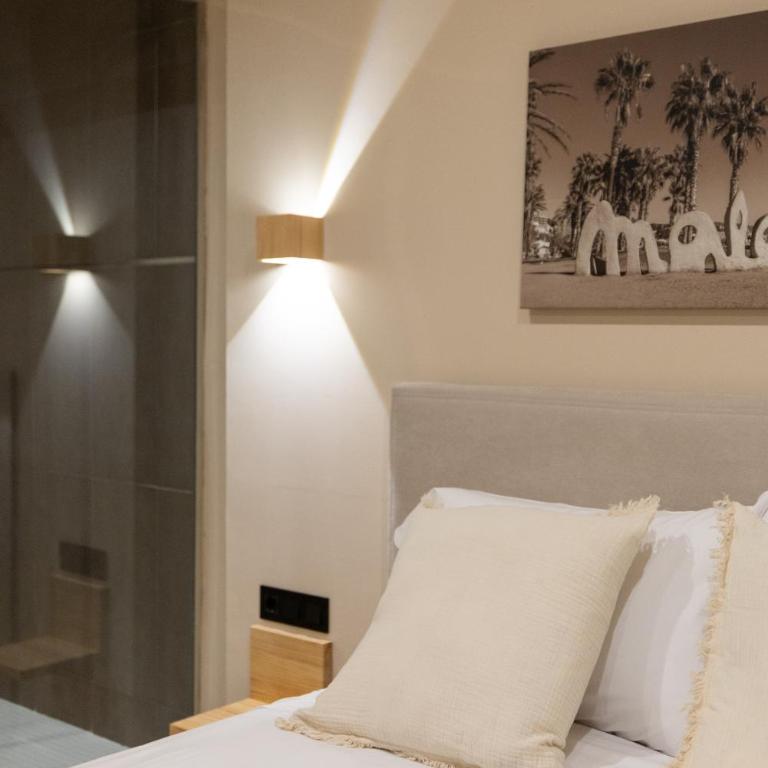 Arena Málaga Suites - Standard Double Room - 15