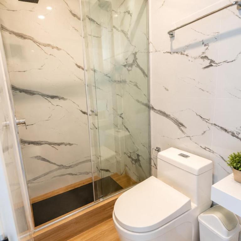 Suite Studio - 1WC - 2 Guests - Floor 1 - Apartamento tipo loft de 1 dormitorio con 1 cama grande - 4