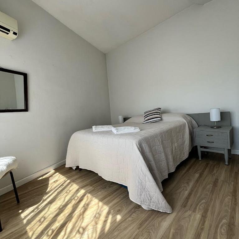 Casa Dos Avenidas 4 Dormitorios - Three-Bedroom Apartment - 18