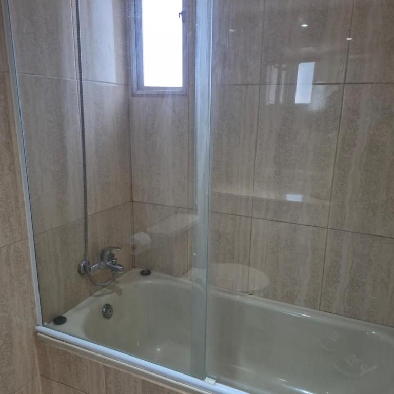 Departamento en Las Condes amoblado 3 dormitorios - Apartamento de 3 dormitorios - 2