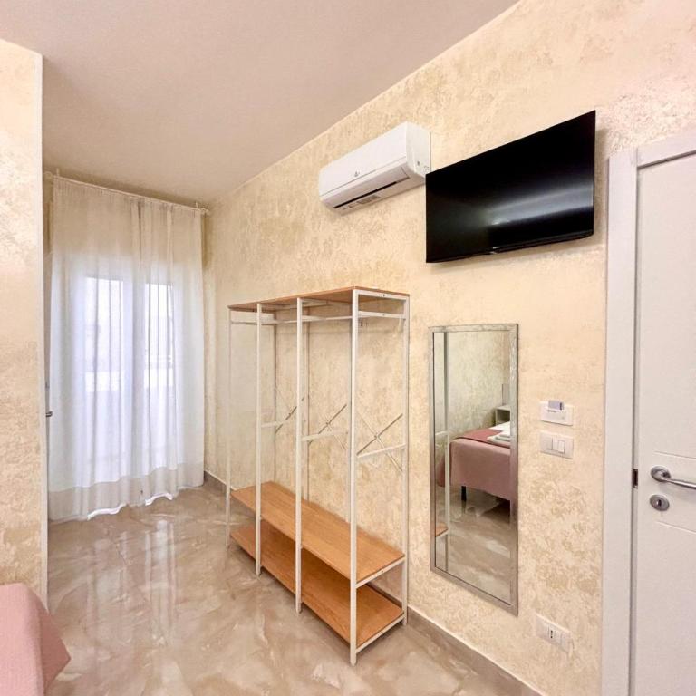 Le Rondini sul Mare Rooms - Camera Quadrupla con Balcone - 2