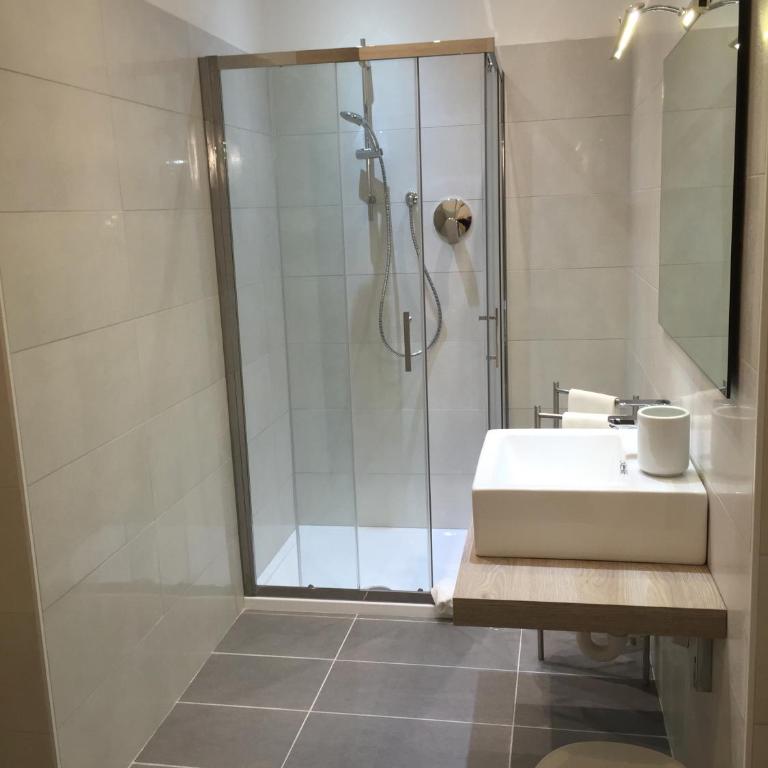 Sunday Apartments - Appartamento con 2 Camere da Letto - 2