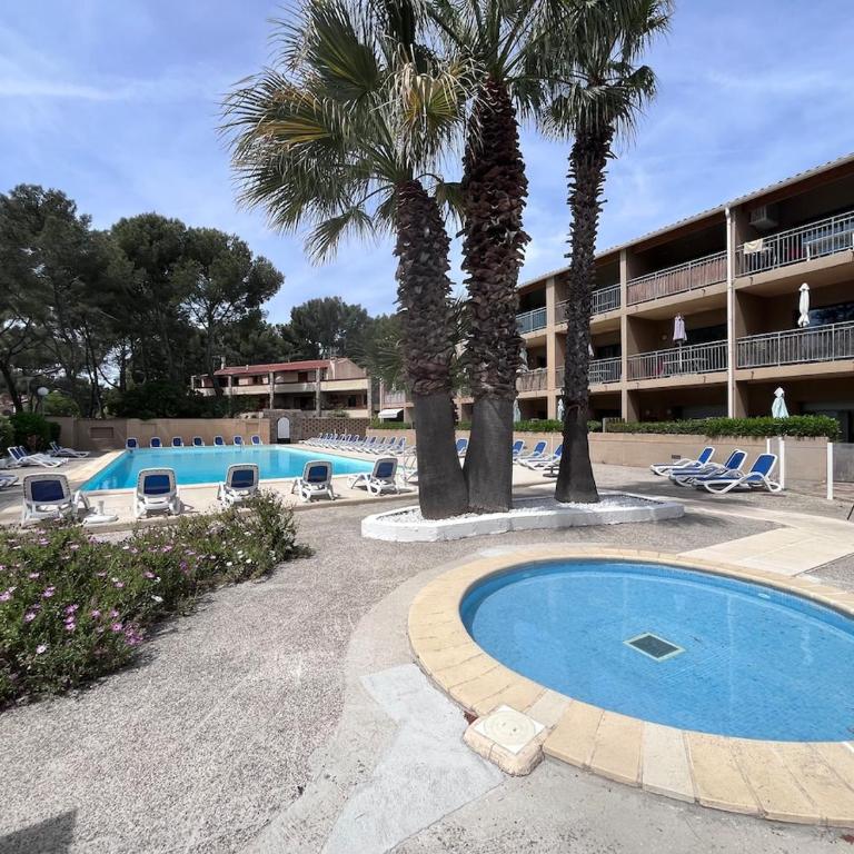 Le Marina 5 & Beach and Pool - Apartment mit 3 Schlafzimmern - 1