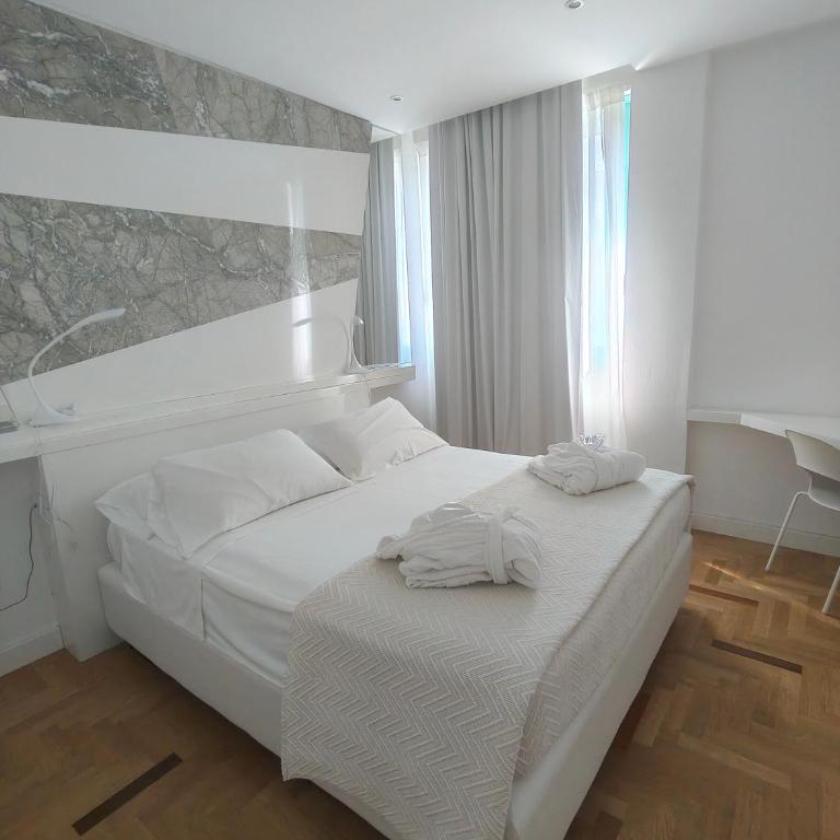 Hotel Excelsior - Suite con Vista Mare - 14