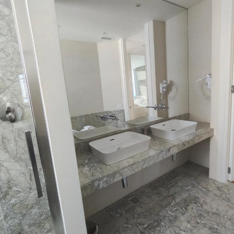 Hotel Excelsior - Suite con Vista Mare - 15