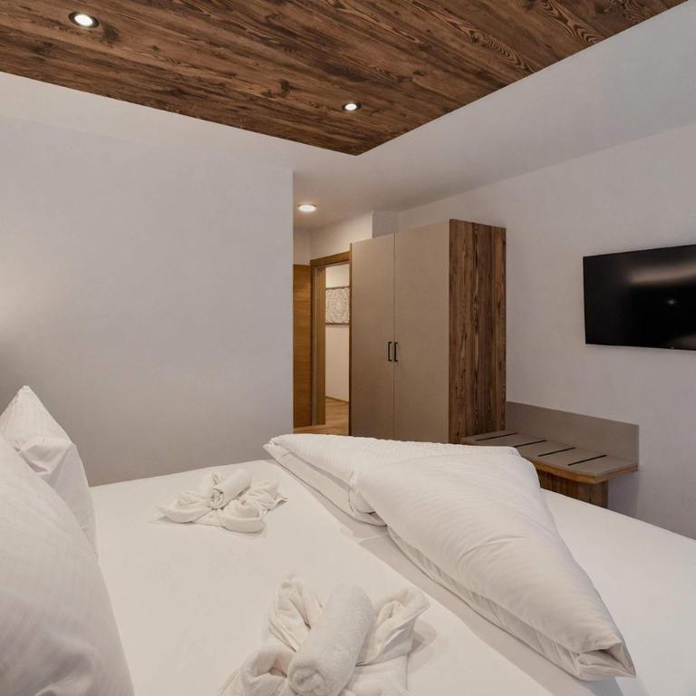ELEVATE - Balcony & Mountain View - Apartment - 11
