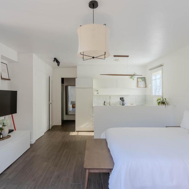 Studio lumineux avec jardin privé et parking - Appartement avec Terrasse - 8