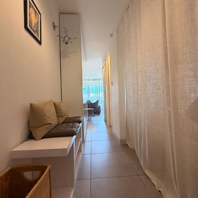 L Ecrin Lumineux, piscine, Clim et parking à 100 m de la mer - LaConciergerieByNina - Appartement 1 Chambre - 10