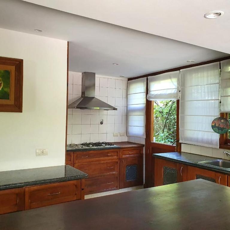 Un Espacio de Buscadores - Casa de 4 dormitorios - 5