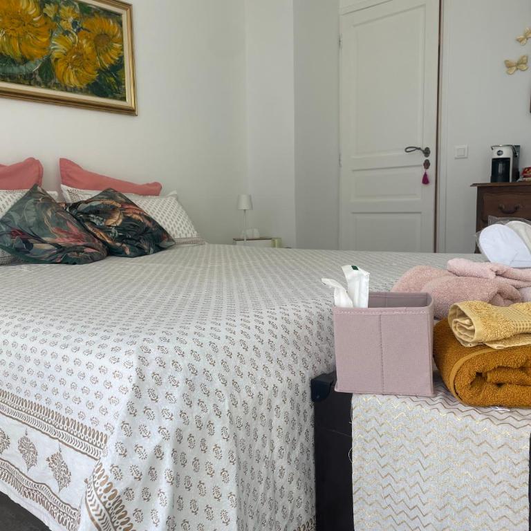 Sensivilla Guest House - Grasse - Costa Azzurra - Chambre Double - Vue sur Piscine - 4
