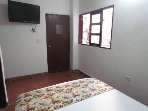 Casa Lulú - Habitación Doble con baño privado - 6