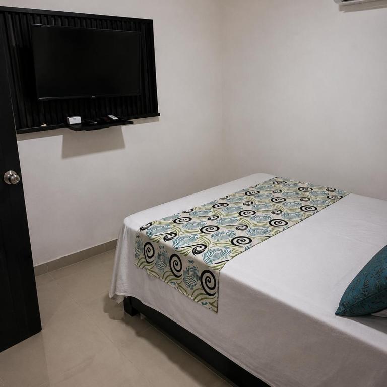 Hostal Caiman Del Rio - Double Room - 6