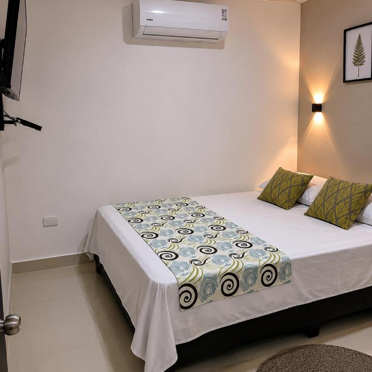 Hostal Caiman Del Rio - Double Room - 7