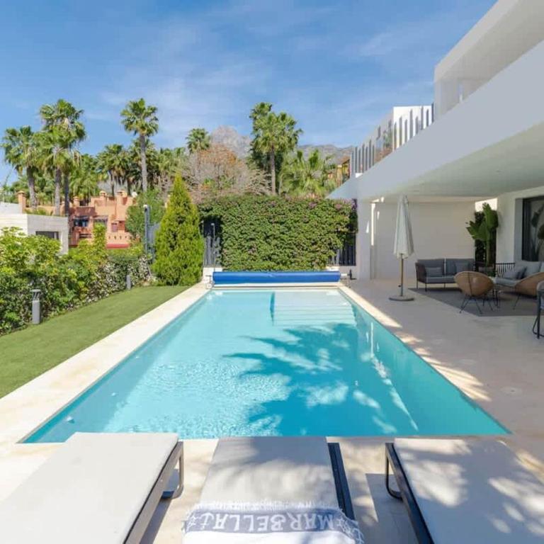 Lux Villa Puente Romano - Villa con piscina privada - 23