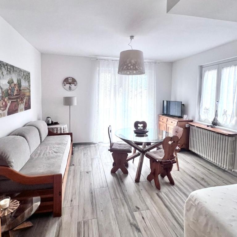 Gloria Holiday Home Bormio - Monolocale Superior - 8