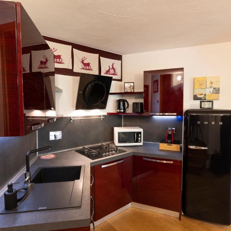 A CASA DI DONA - Vista Monte Bianco e Parcheggio - Appartamento con 1 Camera da Letto - 14