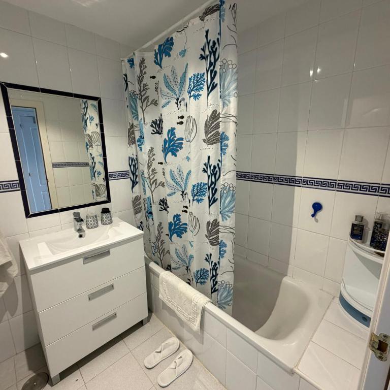 Las Terrazas del sol - Two-Bedroom Apartment - 10
