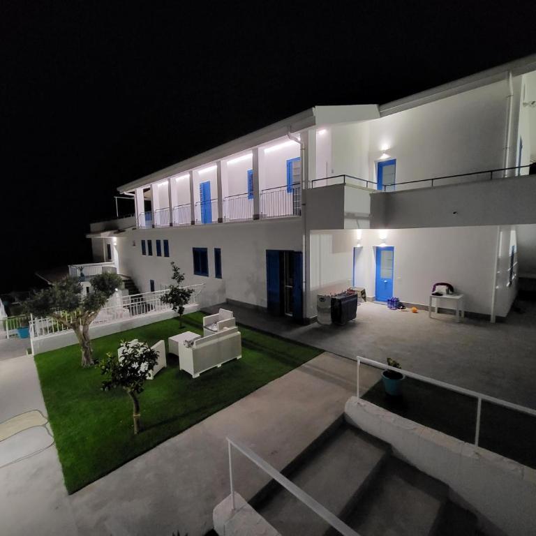 Hamman Exclusive Waterfront Villa Residence Shared Infinity Pool & Private Sea Access - Apartamento de 3 dormitorios - 38
