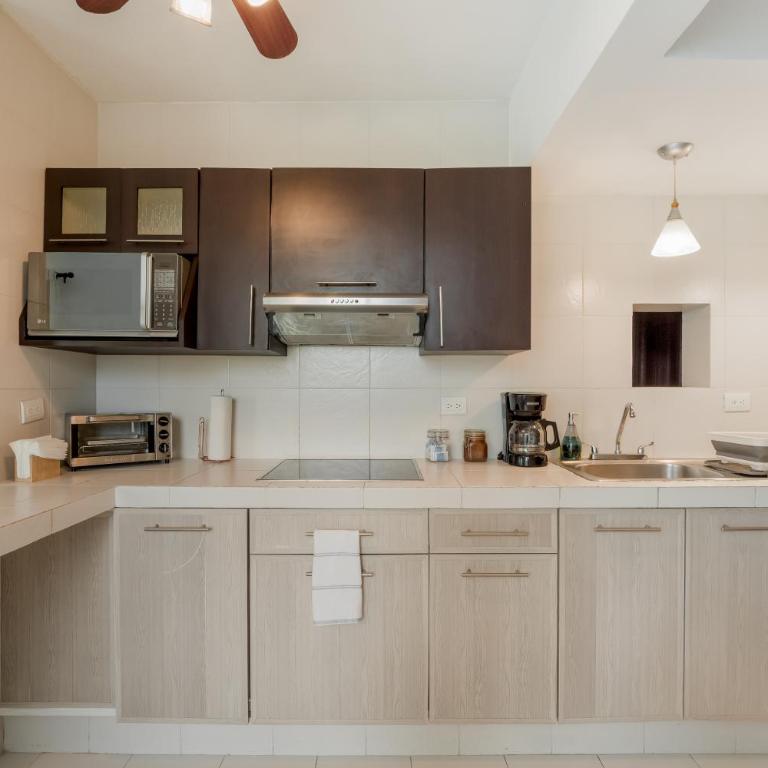 SUNNYSIDE 3 BDR with pool & wifi by Casa Paraíso - Apartamento de 3 dormitorios - 3
