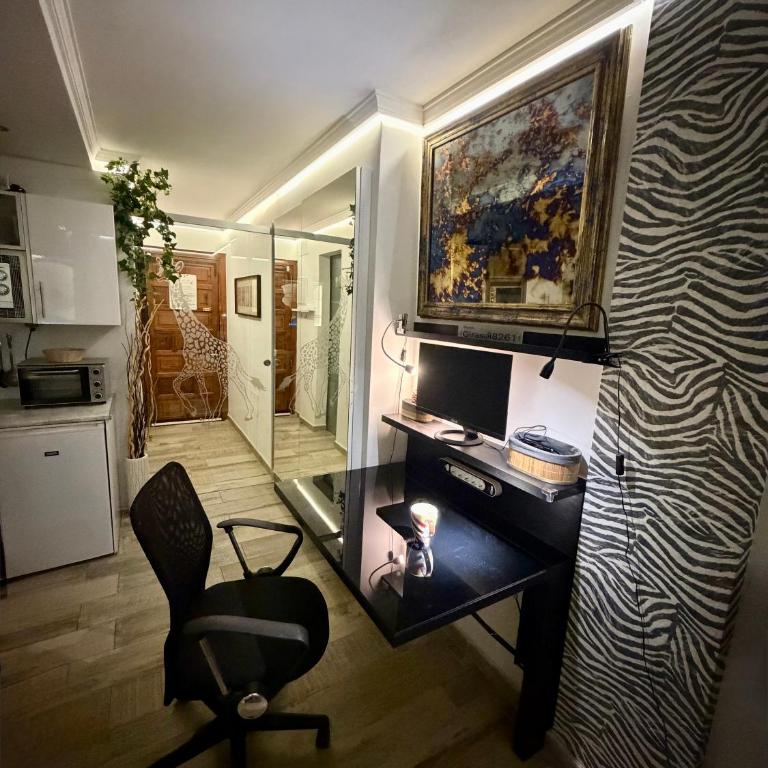 Best Location Plaza del Charco, Pool and Views and strong Wi-Fi - Apartamento de 1 dormitorio - 16