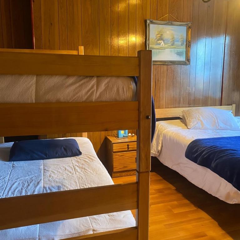 Family House del Rey - Quadruple Room with Shared Bathroom - 1