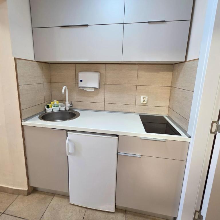 Apartmani Bijelic HN - Apartment with Garden View - 16