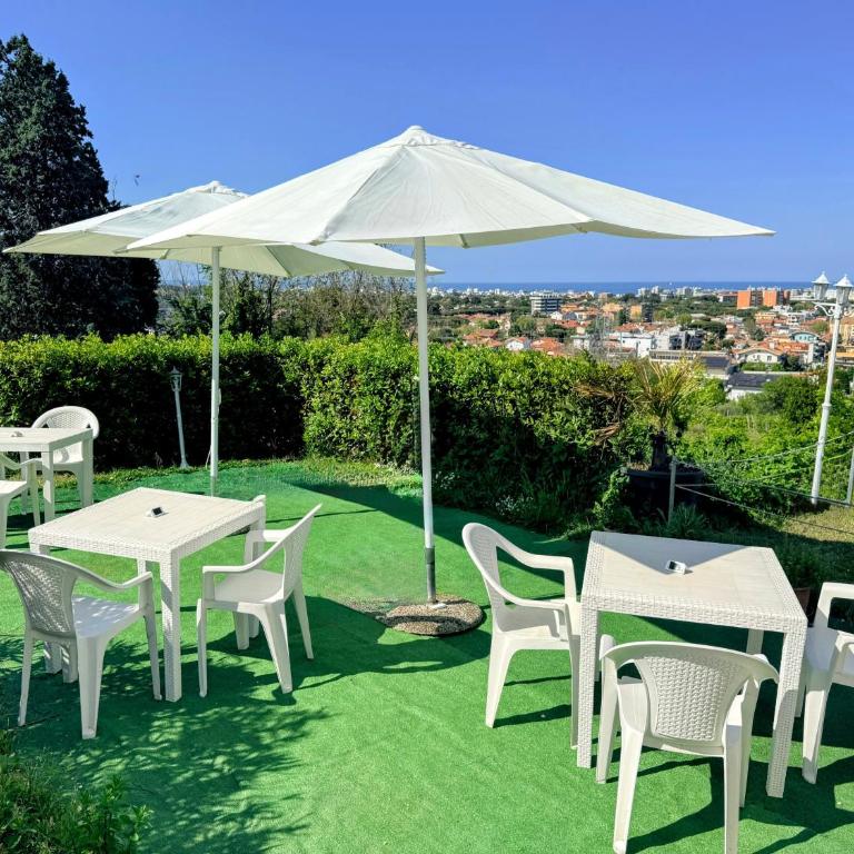 B&B Cá Bianca Ventisette Riccione - Camera Matrimoniale Deluxe con Vista Mare Laterale - 4