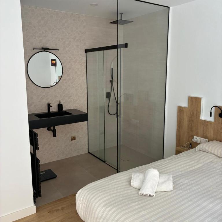 MALAGA DUKE Home - Deluxe Apartment - 4