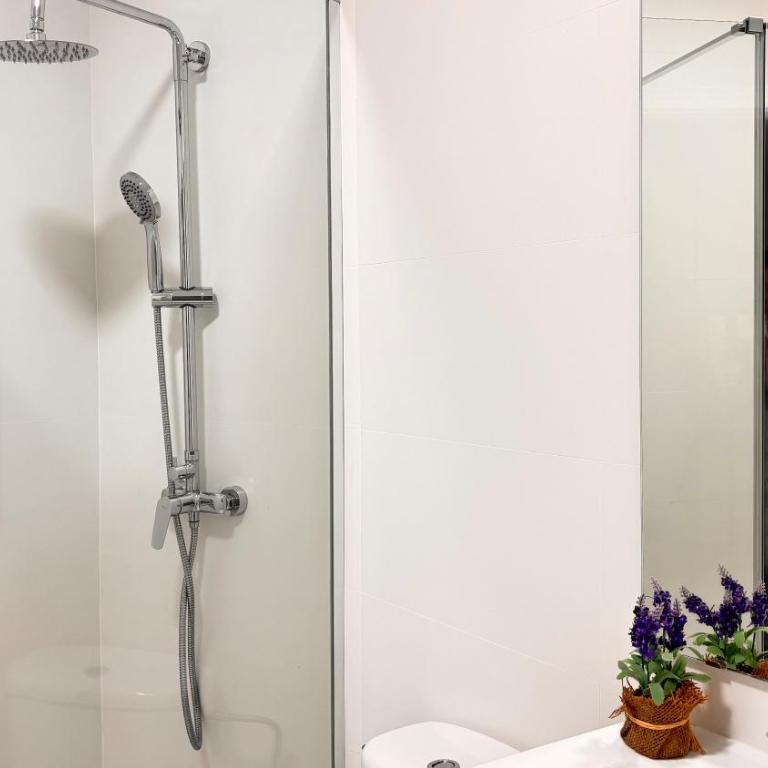Apartamento en el Corazon de Sevilla - Three-Bedroom Apartment - 35