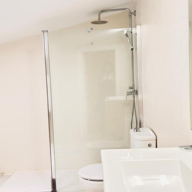 Apartamento en el Corazon de Sevilla - Three-Bedroom Apartment - 6